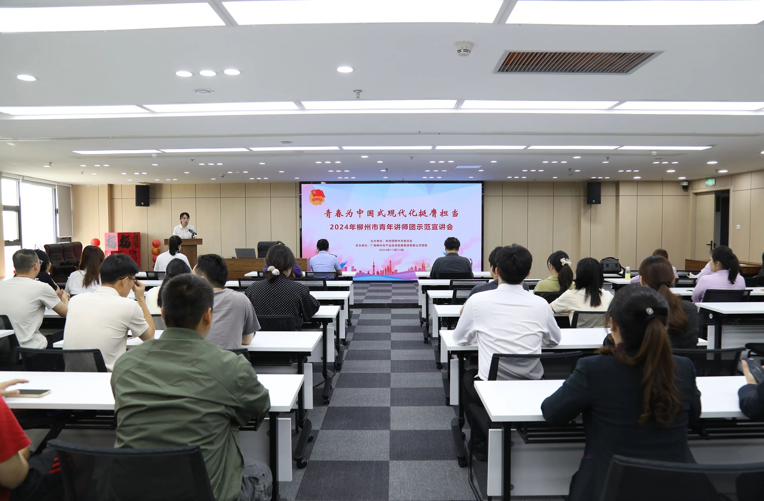 c93c1fb59afea0bdbdc0e6e89eb1716f.jpg c93c1fb59afea0bdbdc0e6e89eb1716f.jpg