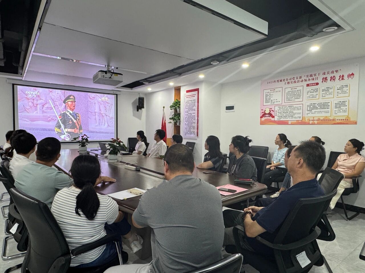 ea0aea51d0bfb8e618935583a3e27791.jpg ea0aea51d0bfb8e618935583a3e27791.jpg